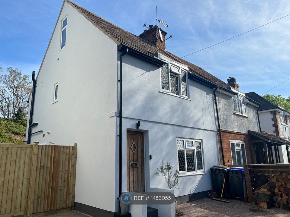 2 bed semidetached house to rent in Lower Green Road, Esher KT10 Zoopla