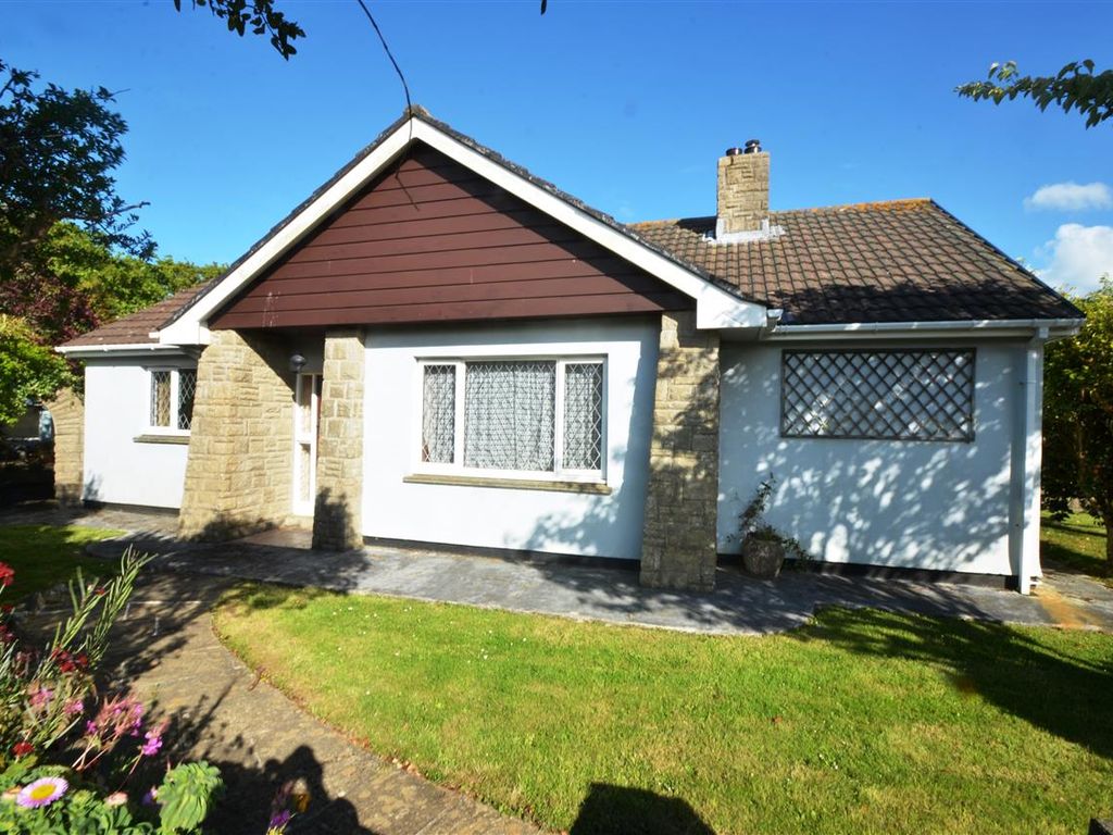 3 bed bungalow for sale in Primrose Gardens, Marys Well, Illogan