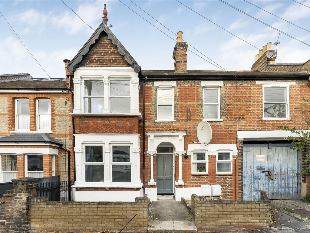 3 bed flat for sale in Somers Road, Walthamstow, London E17, £475,000 Zoopla