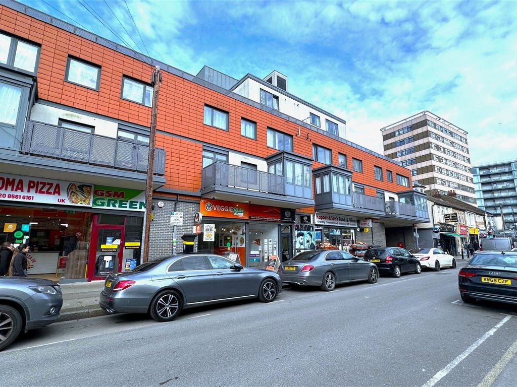1 bed flat for sale in Clayton Road, Hayes UB3, £205,000 Zoopla