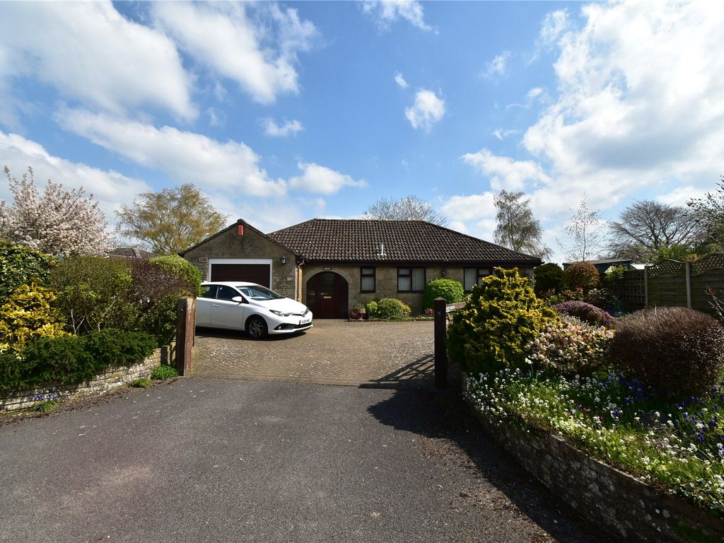 3 bed bungalow for sale in Corsley Heath, Corsley, Warminster