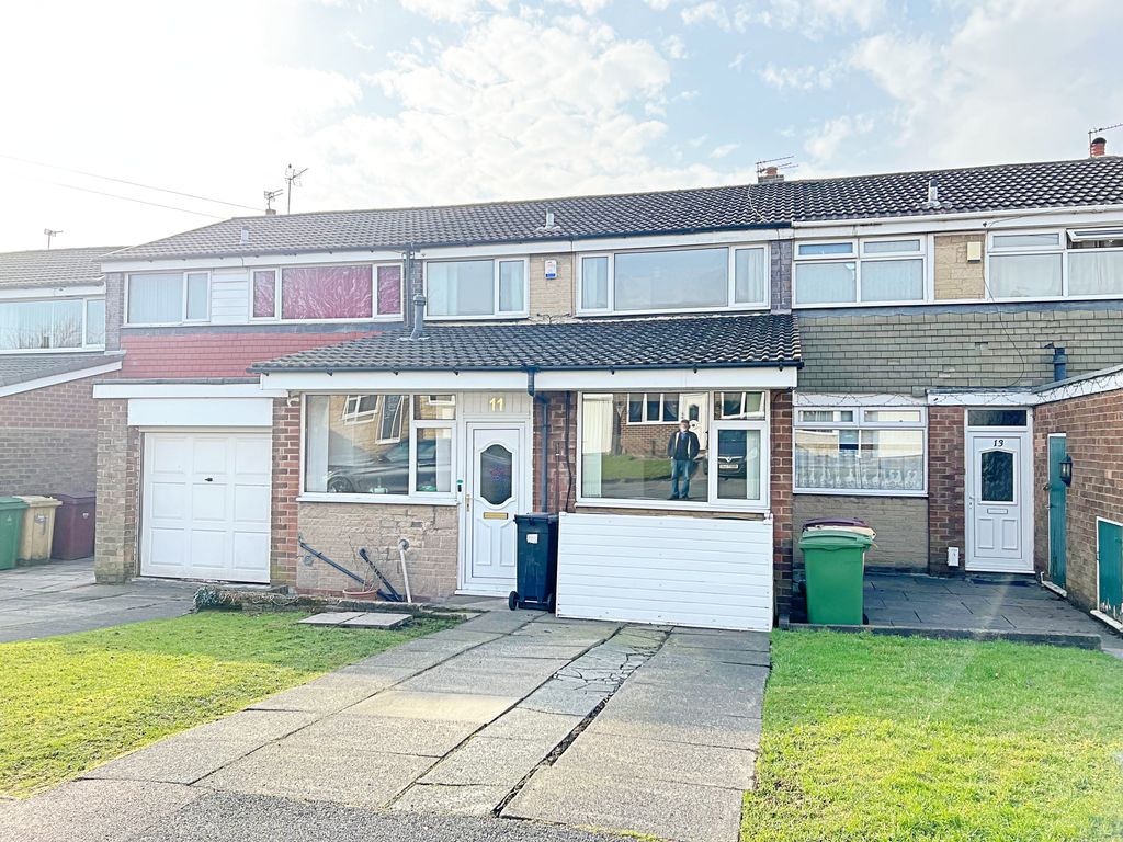 4 bed terraced house for sale in Bollin Close, Kearsley, Bolton BL4