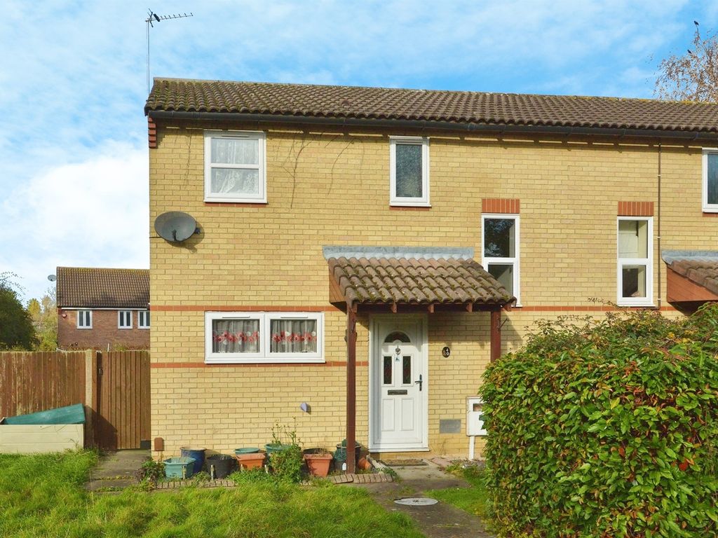 3 bed semidetached house for sale in Pickering Drive, Emerson Valley