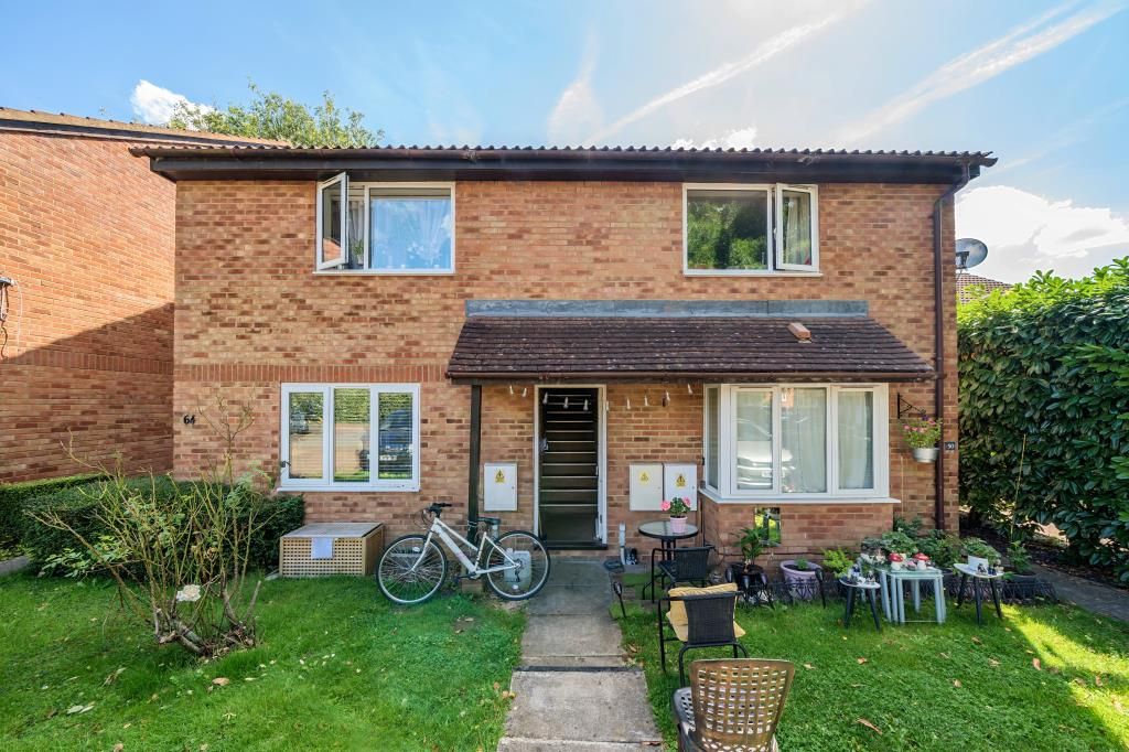 1 bed flat for sale in Bicester, Oxfordshire OX26, £200,000 Zoopla