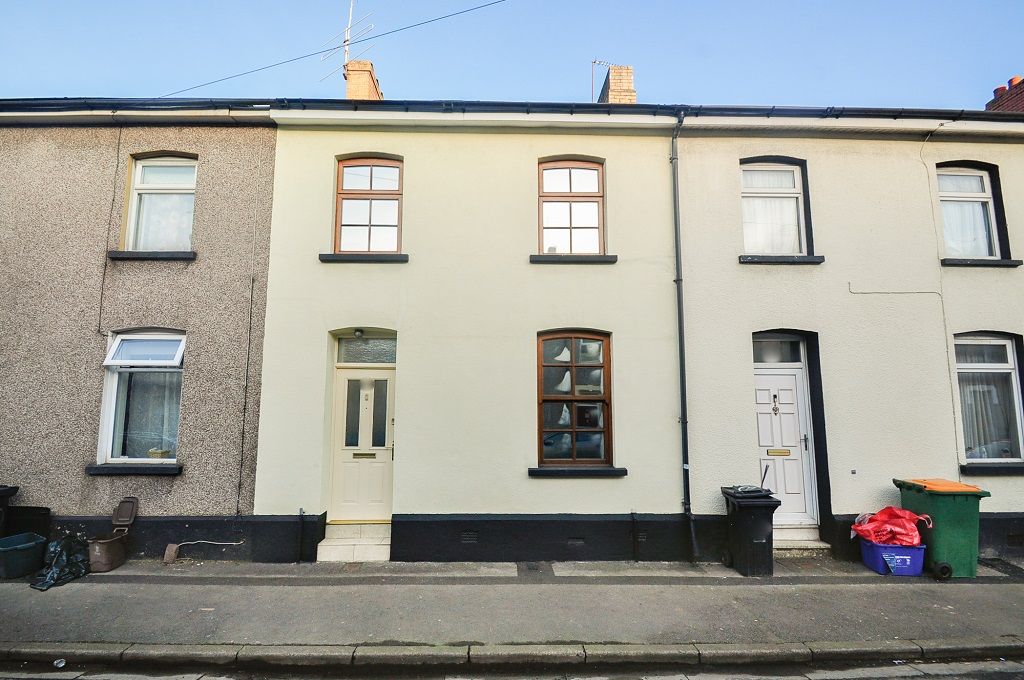 2 bed terraced house for sale in Duckpool Road, Newport NP19 Zoopla
