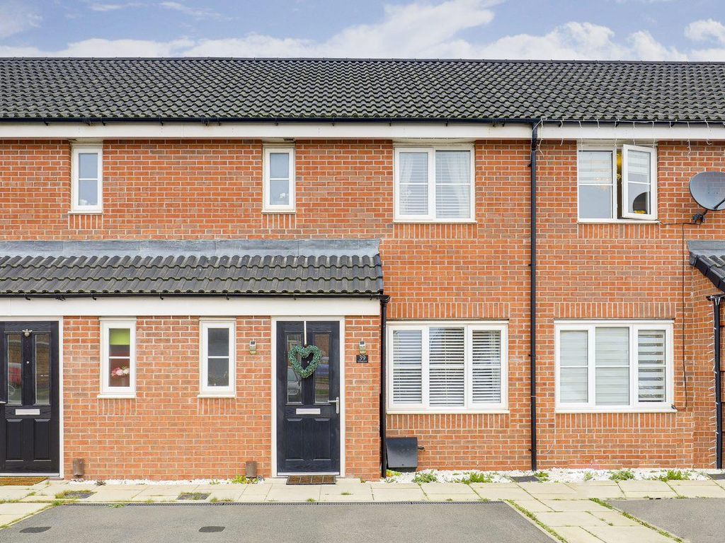 3 bed terraced house for sale in Lovesey Avenue, Hucknall