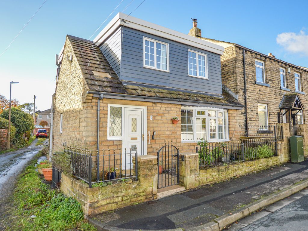 2 bed semidetached house to rent in Dalton Fold Road, Dalton