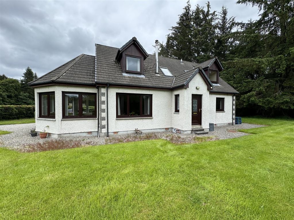 4 bed detached house for sale in Whitebridge, Inverness IV2, £335,000