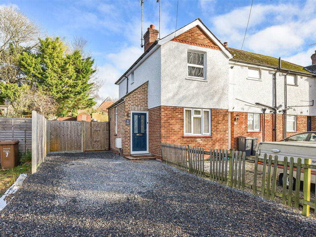 2 bed for sale in South View Gardens, Andover SP10, £200,000