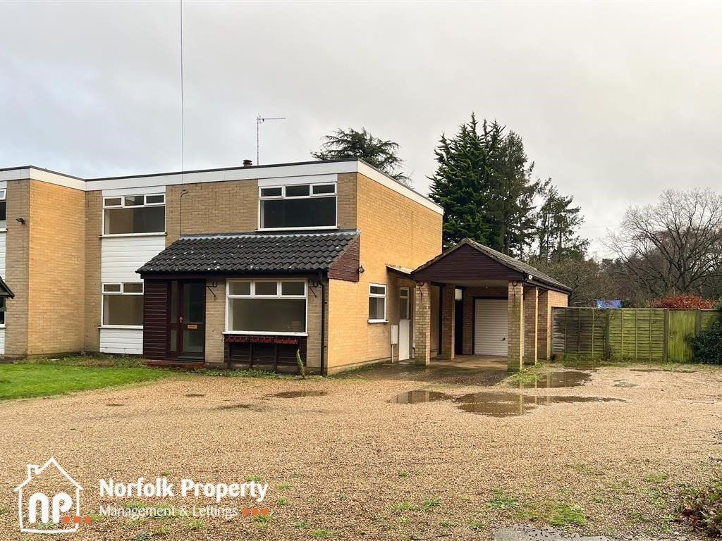 3 bed semidetached house to rent in Laundry Lane, Sprowston, Norwich