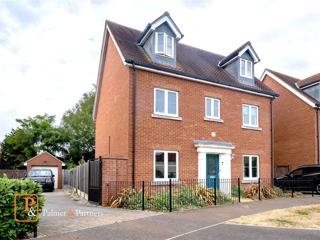 5 bed detached house for sale in Woden Avenue, Stanway, Colchester
