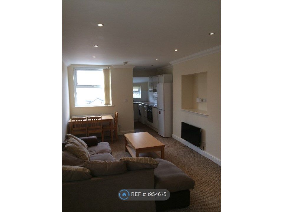1 bed flat to rent in Withington, Manchester M20, £950 pcm Zoopla