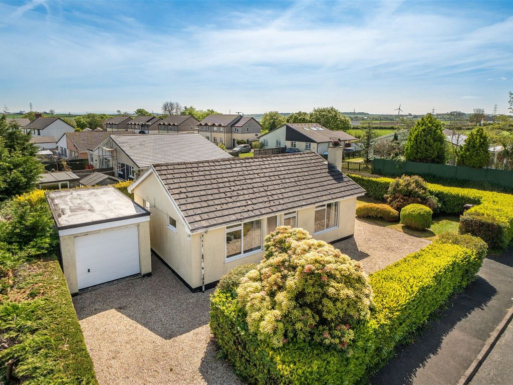 2 bed bungalow for sale in Paradise Park, Whitstone, Holsworthy EX22, £