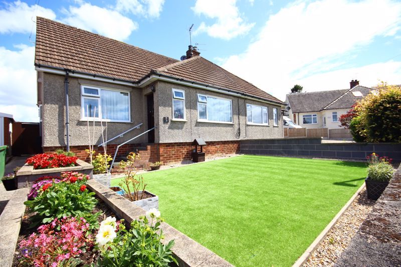 2 bed semidetached bungalow for sale in Pant Teg, Deganwy, Conwy LL31
