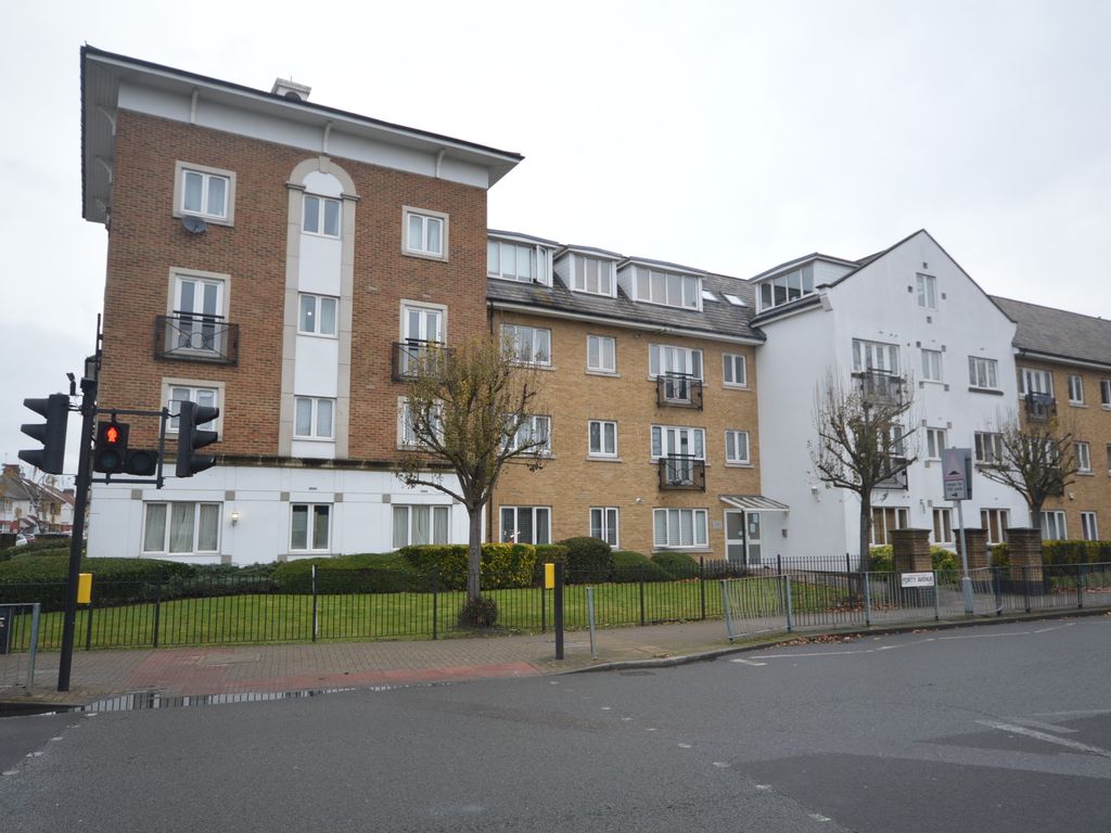2 bed flat to rent in Forty Avenue, Wembley HA9 Zoopla