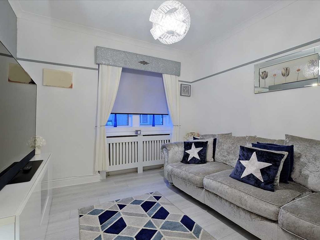 2 bed flat for sale in Lesmahagow Road, Strathaven ML10 Zoopla