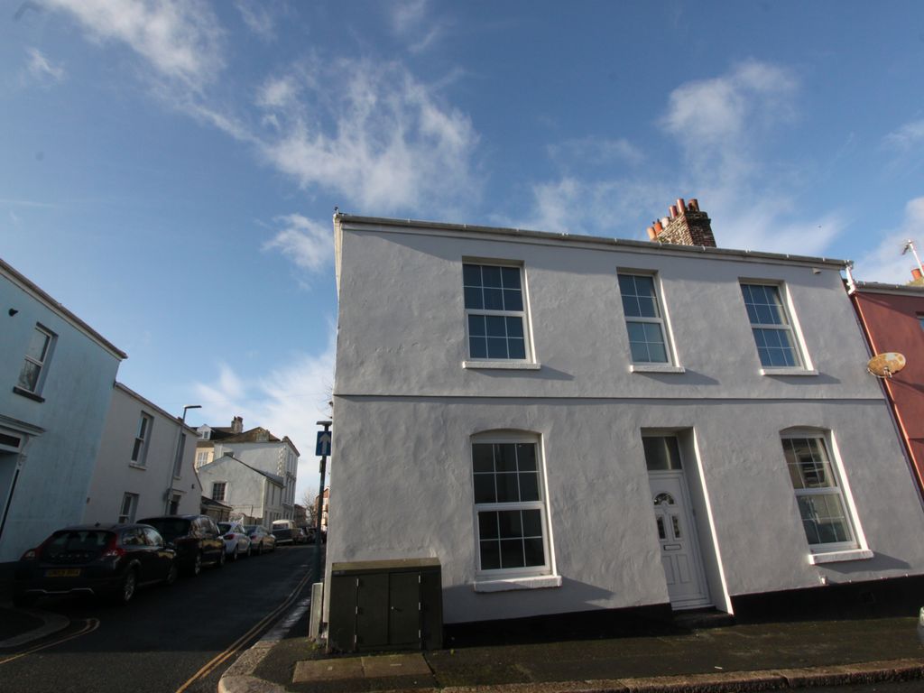 4 bed end terrace house for sale in Admiralty Street, Stonehouse