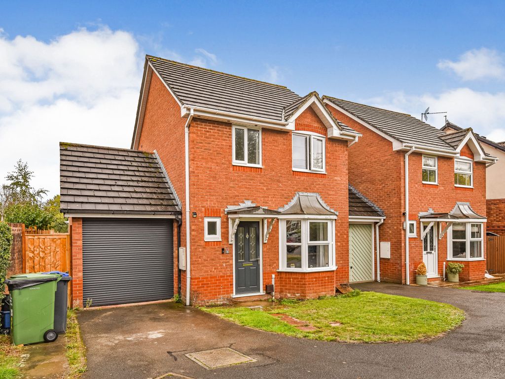 3 bed linkdetached house for sale in Epsom Close, Chippenham SN14 Zoopla
