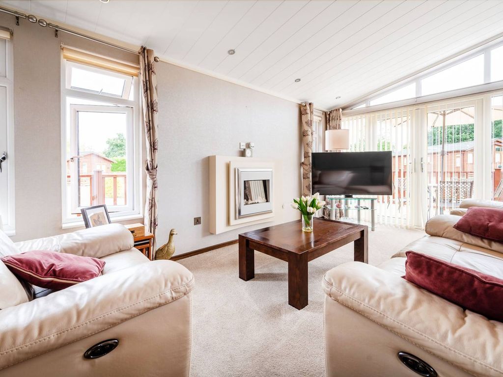 2 bed property for sale in The Horseshoe, Edgeley Park, Farley Green