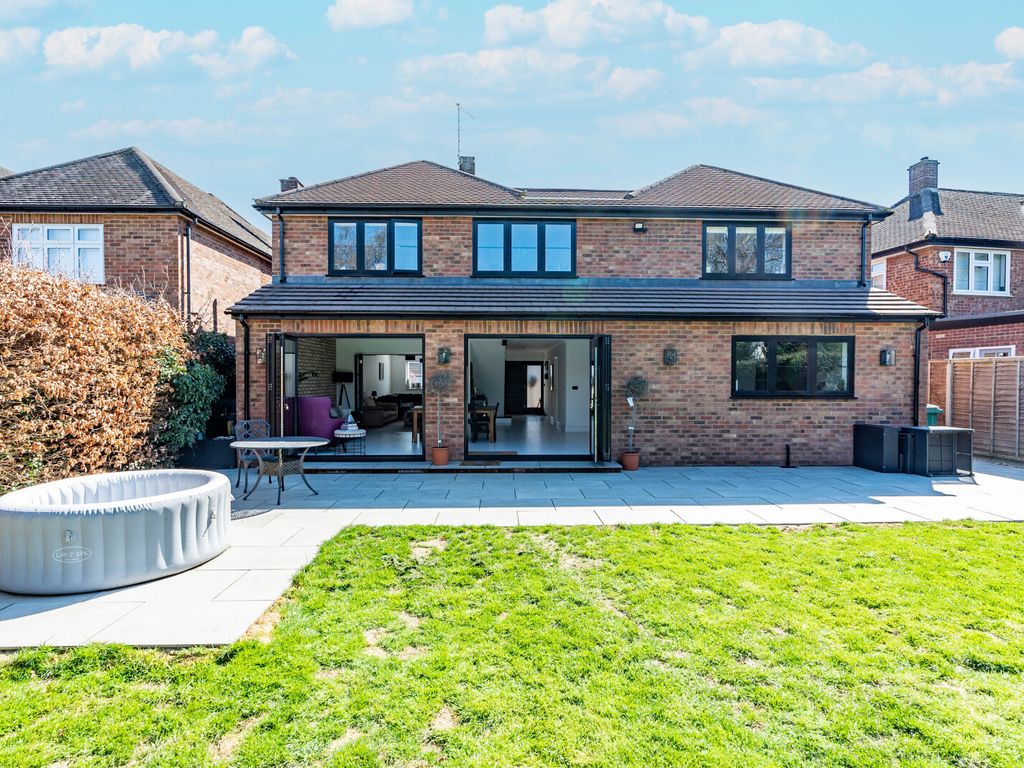 6 bed detached house for sale in Abbey Avenue, St. Albans