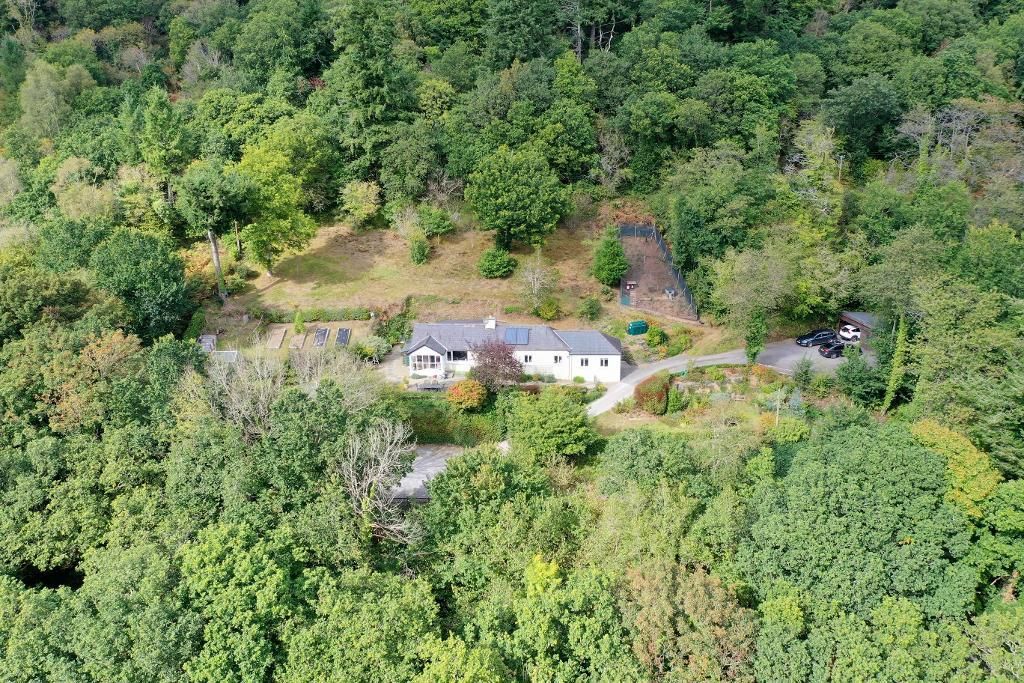 3 bed property for sale in Cwm Cou, Newcastle Emlyn, Ceredigion SA38