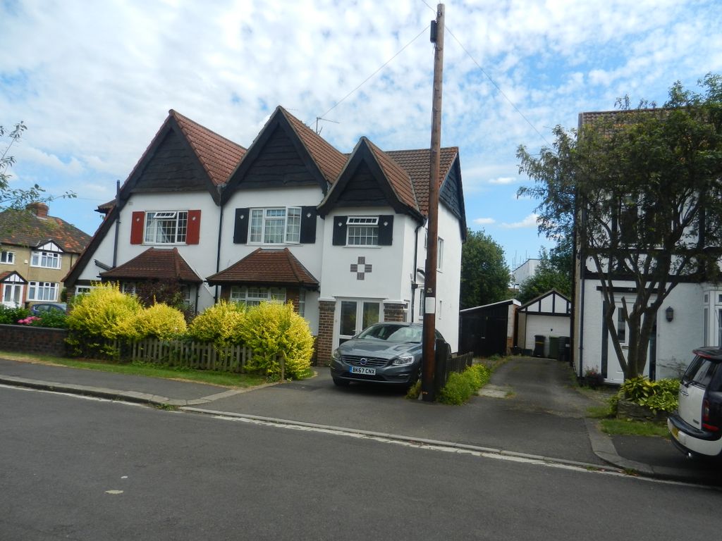 3 bed semidetached house to rent in Wellington Walk, Bristol BS10 Zoopla