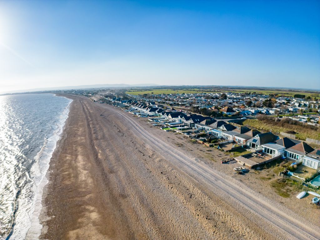 2 bed detached bungalow for sale in Coast Road, Pevensey Bay BN24, £