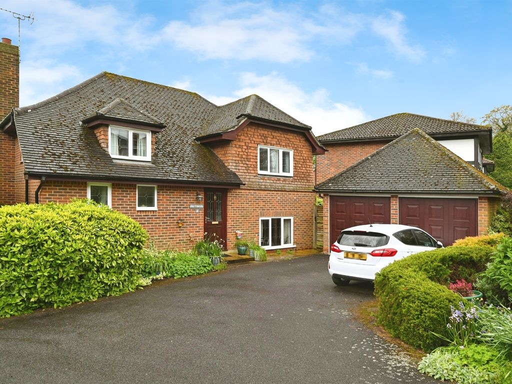4 bed detached house for sale in Ryhill Way, Lower Earley, Reading RG6