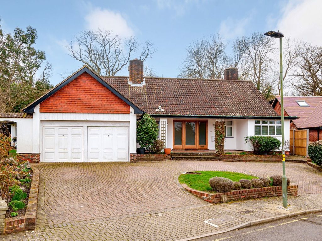 3 bed bungalow for sale in The Birches, Orpington, Kent BR6, £1,100,000