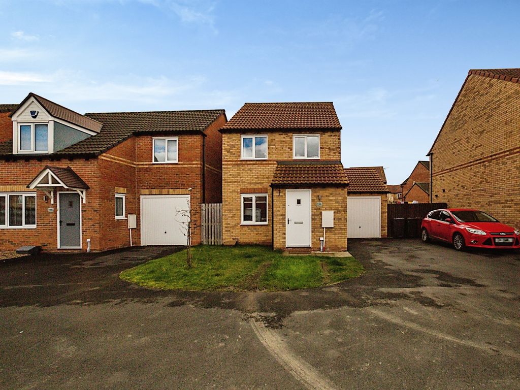 3 bed detached house for sale in Smithy Croft, BoltonUponDearne