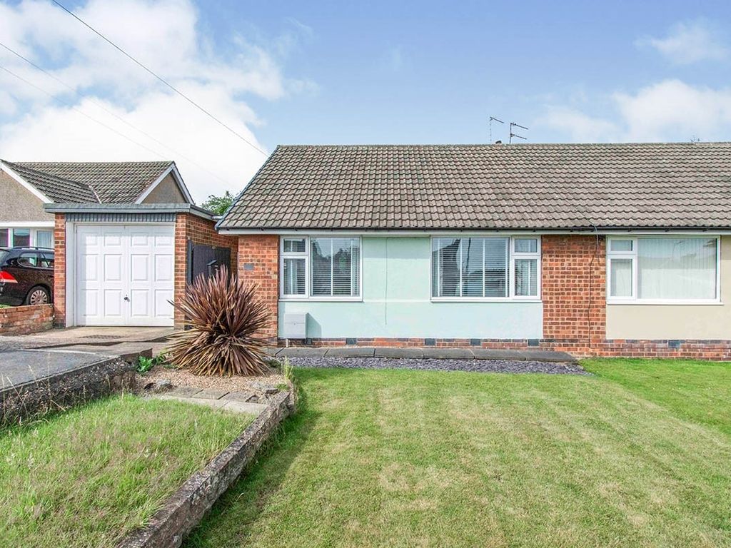 2 bed bungalow to rent in Bosworth Close, Hatfield, Doncaster, South Yorkshire DN7 Zoopla
