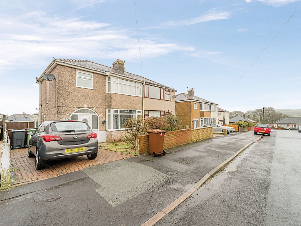 3 bed semidetached house for sale in Mayfair Road, Burnley, Lancashire