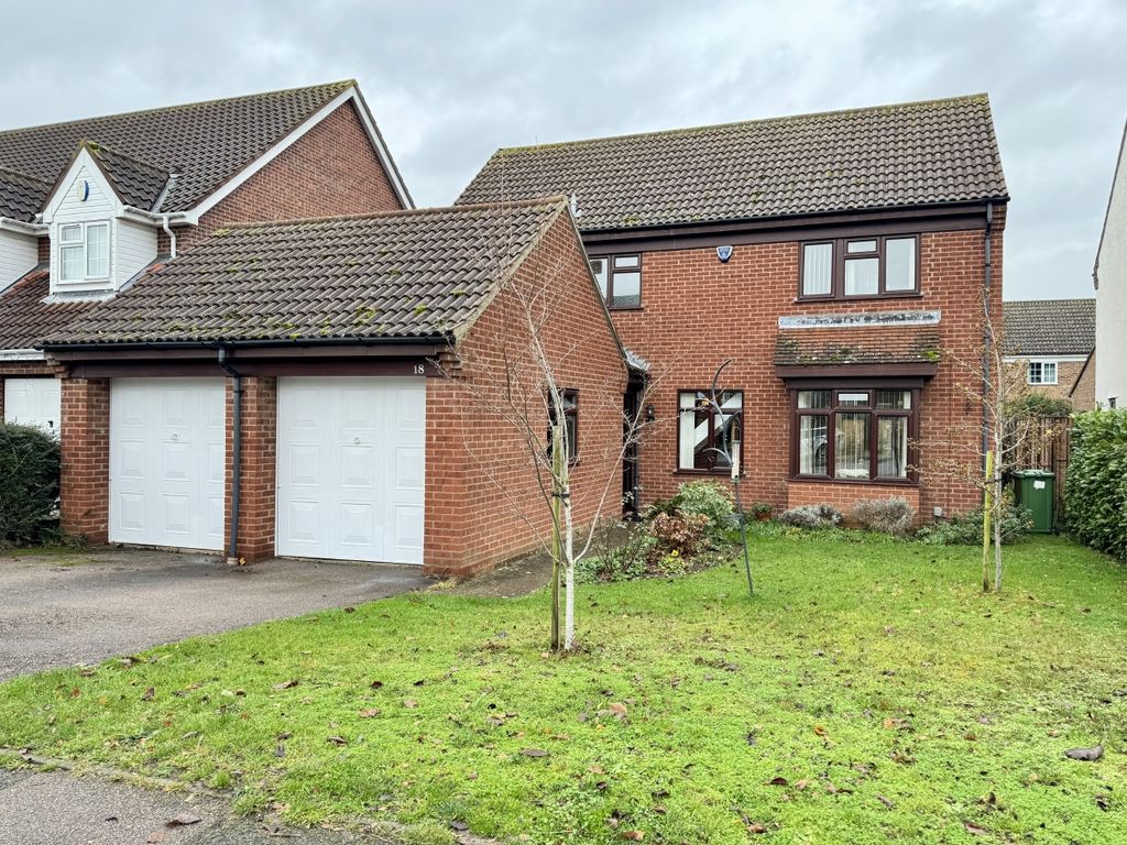 4 bed detached house for sale in Sweetings Road, Godmanchester PE29, £
