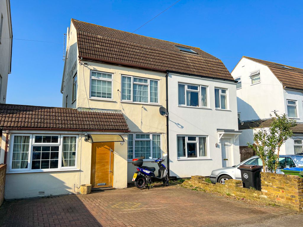 3 bed semidetached house for sale in Upper Farm Road, West Molesey KT8