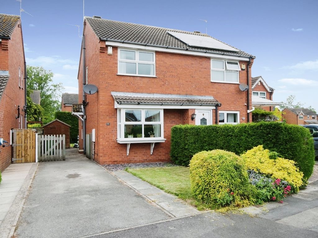 2 bed semidetached house for sale in Greystoke Road, York, North