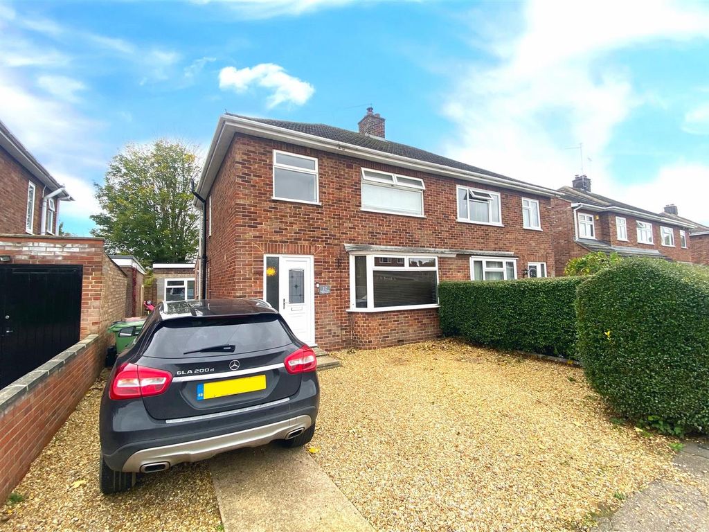 Guthlac Avenue, Walton, Peterborough PE4  