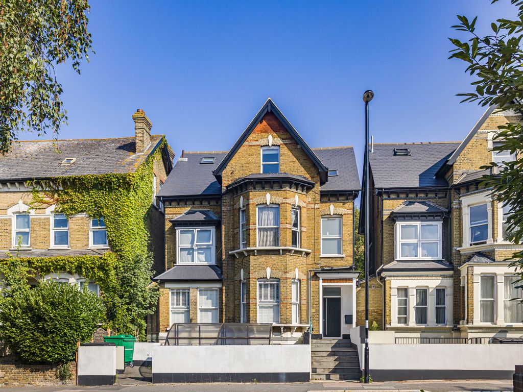 2 bed flat for sale in Croham Road, South Croydon CR2, £335,000 Zoopla