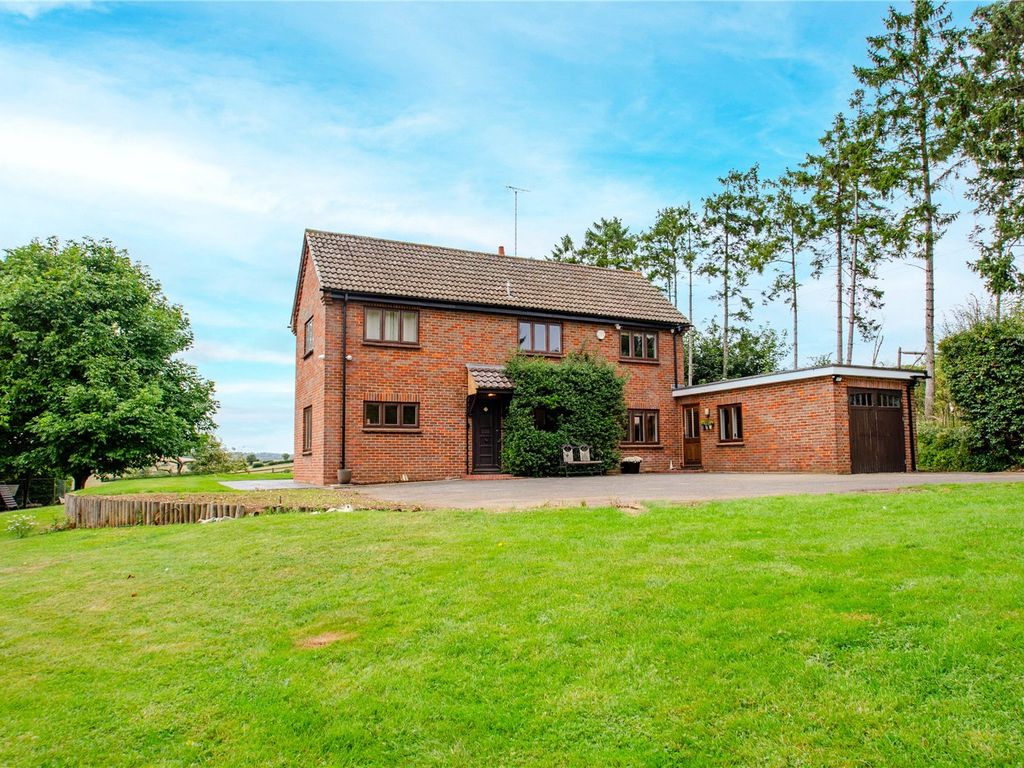 4 bed detached house for sale in Church Road, Kings Walden, Hitchin