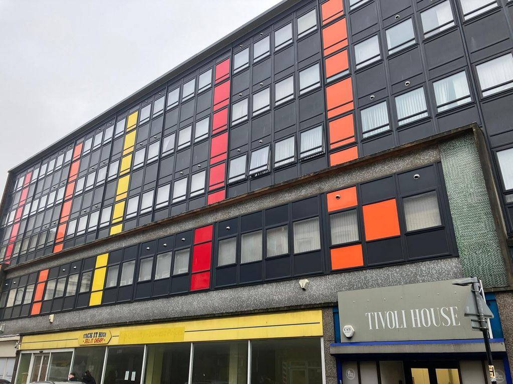 1 bed flat to rent in Tivoli House, South Street HU1, £600 pcm Zoopla
