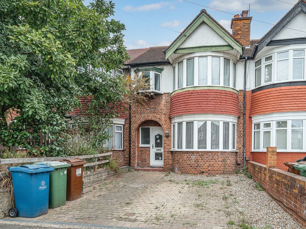 3 bed terraced house for sale in Malvern Avenue, Harrow HA2 Zoopla
