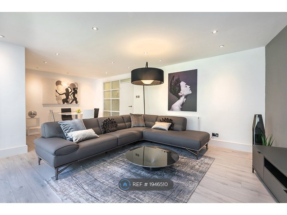 2 bed flat to rent in Westbourne Grove Terrace, London W2, £3,034 pcm