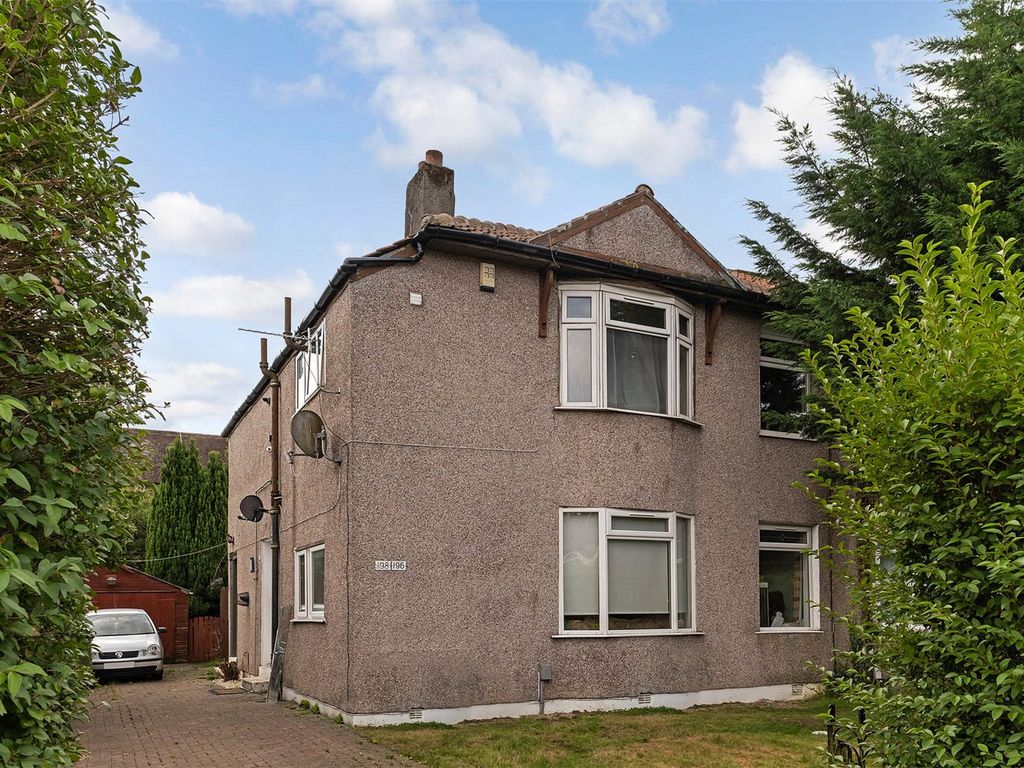 3 bed flat for sale in Kingsbridge Drive, Kingspark, Glasgow G44 Zoopla
