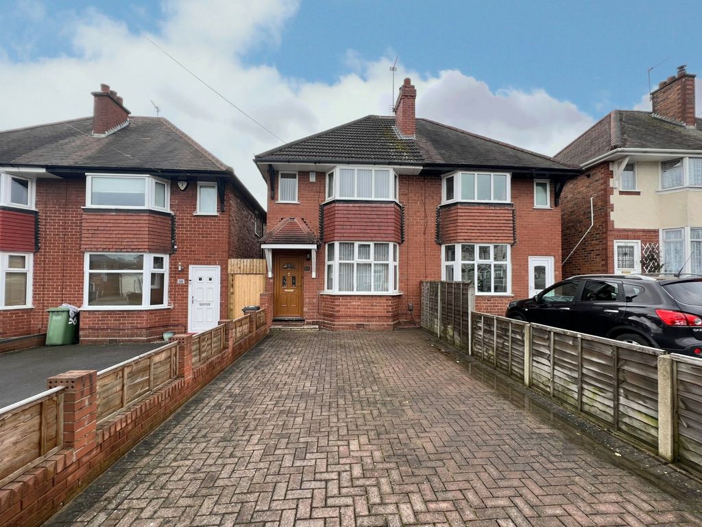 2 bed semidetached house for sale in Hardwick Road, Solihull B92 Zoopla