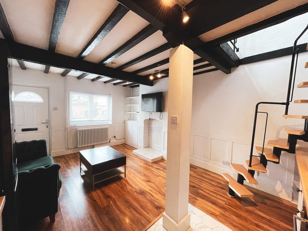 1 bed cottage for sale in London Road, Oadby LE2, £150,000 Zoopla