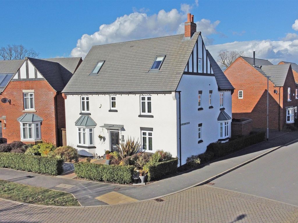 6 bed detached house for sale in Dunbar Way, AshbyDeLaZouch LE65