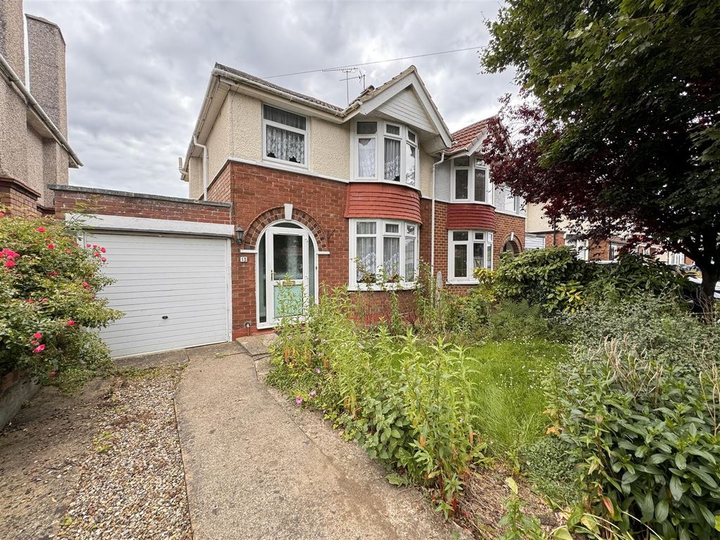3 bed semidetached house for sale in Burford Avenue, Old Walcot