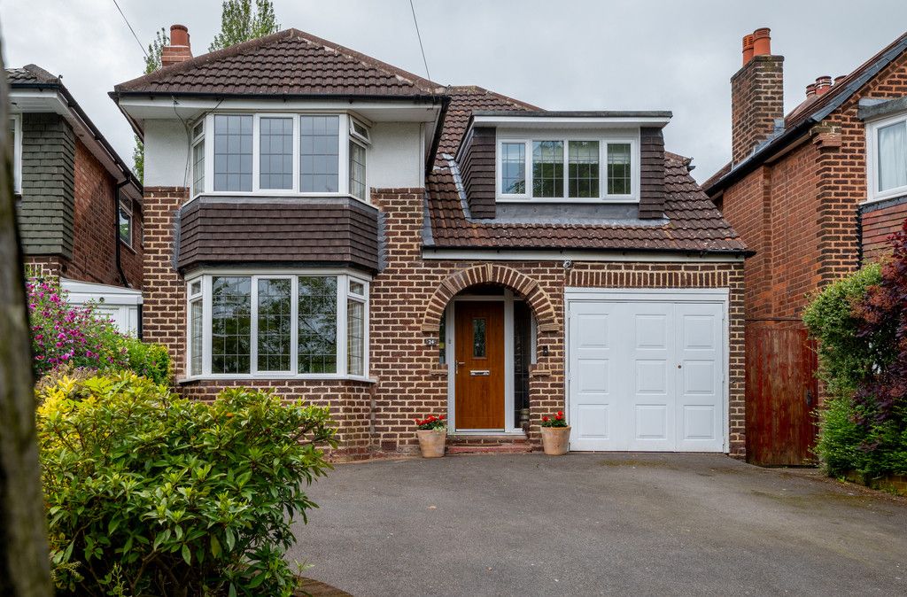 4 bed detached house for sale in Heathlands Road, Sutton Coldfield B73
