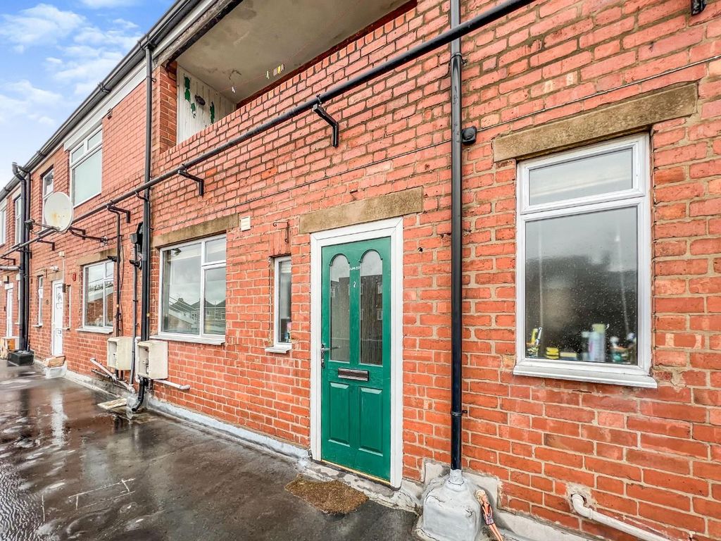 3 bed flat for sale in Quinton Parade, Coventry CV3 Zoopla