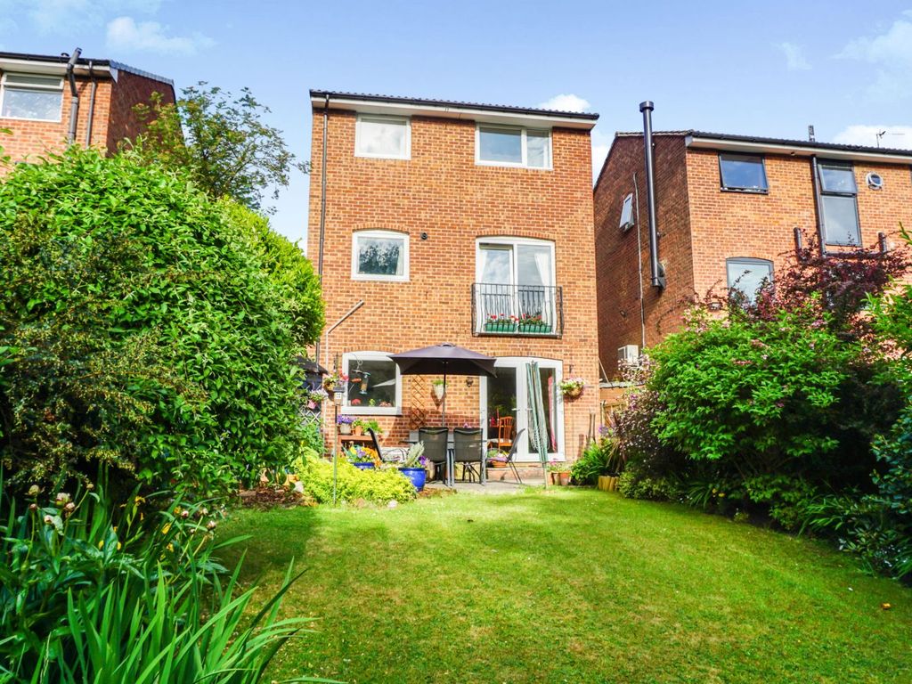 4 bed detached house for sale in Woodhill Road, Leeds LS16 Zoopla