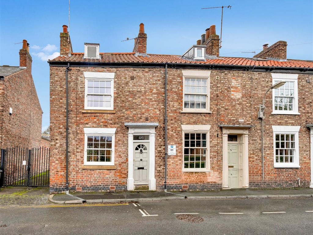 3 bed town house for sale in Dale Street, York YO23, £450,000 Zoopla